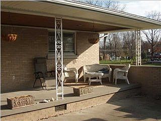 1st image of 1001 N Kelsey Ave
