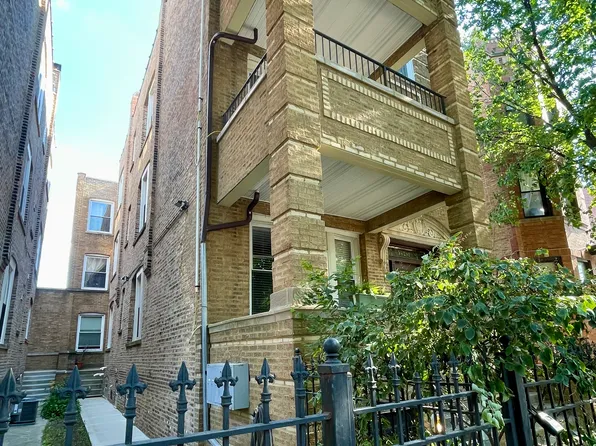 2345 W Thomas St #3R, Chicago, IL 60622