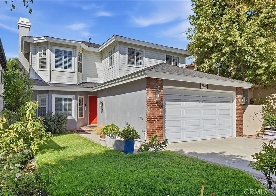 2813 Oak Ave