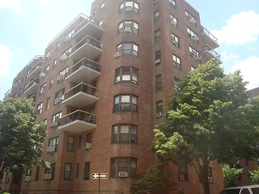 Rented by Benjamin Realty Since 1980 | media 25