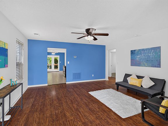 5th image of 1329 Harrington Ct