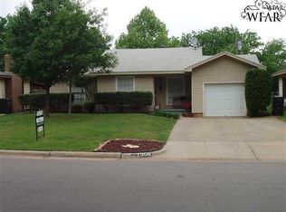 306 Bluebonnet Dr, Wichita Falls, TX 76301