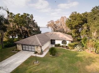 8911 E Cashiers Ct, Inverness, FL 34450