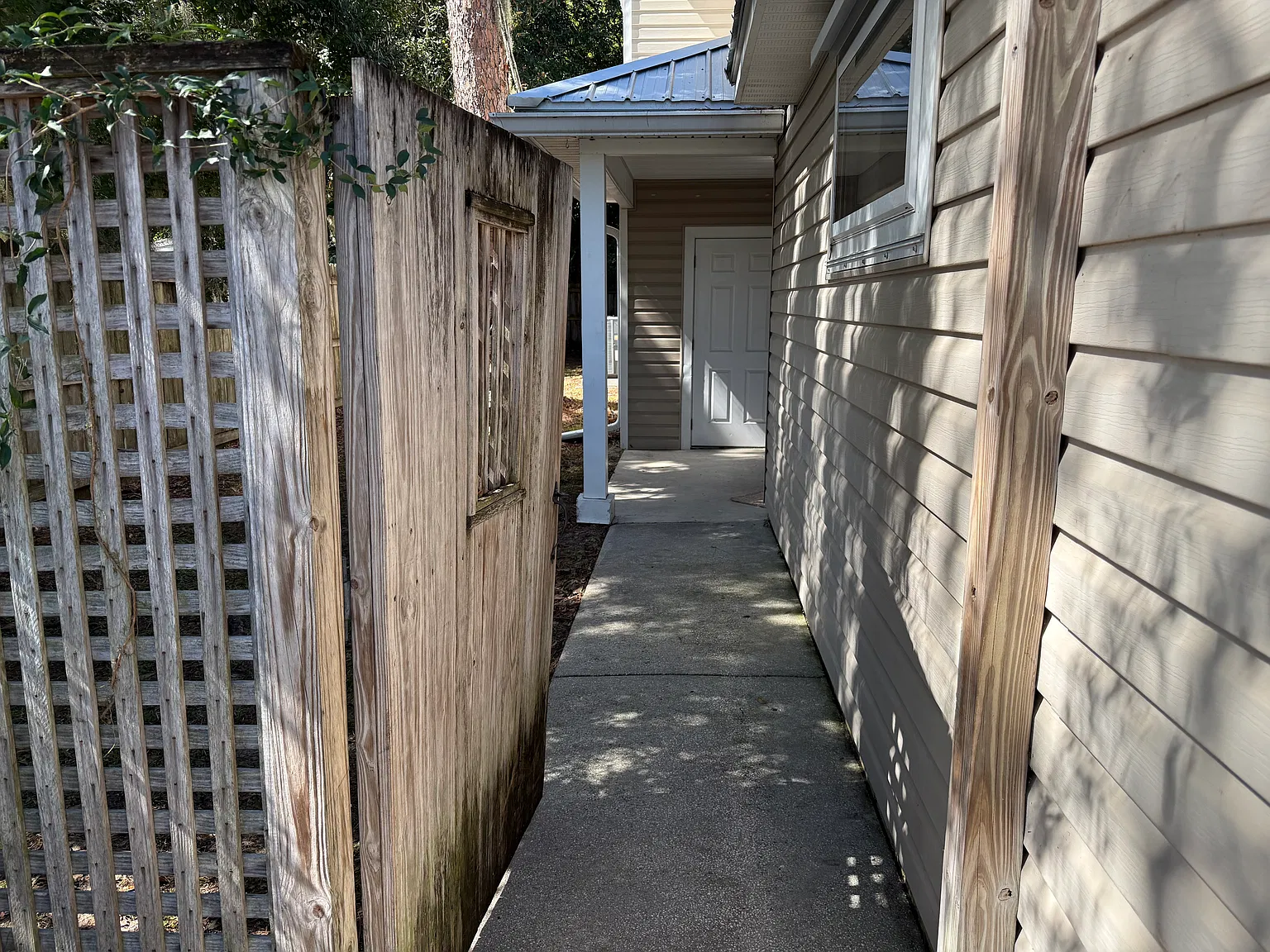 2 bed, 1201 sqft, $1,600 — Photo 3