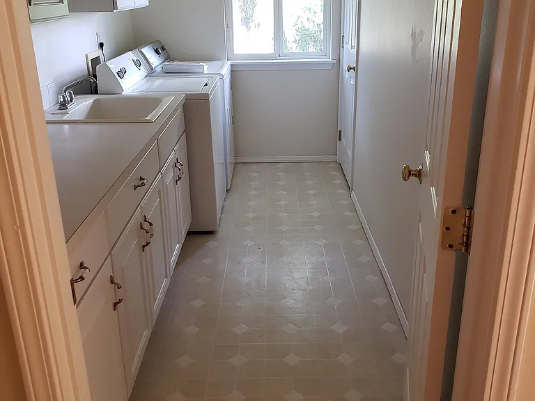 laundry room top floor
