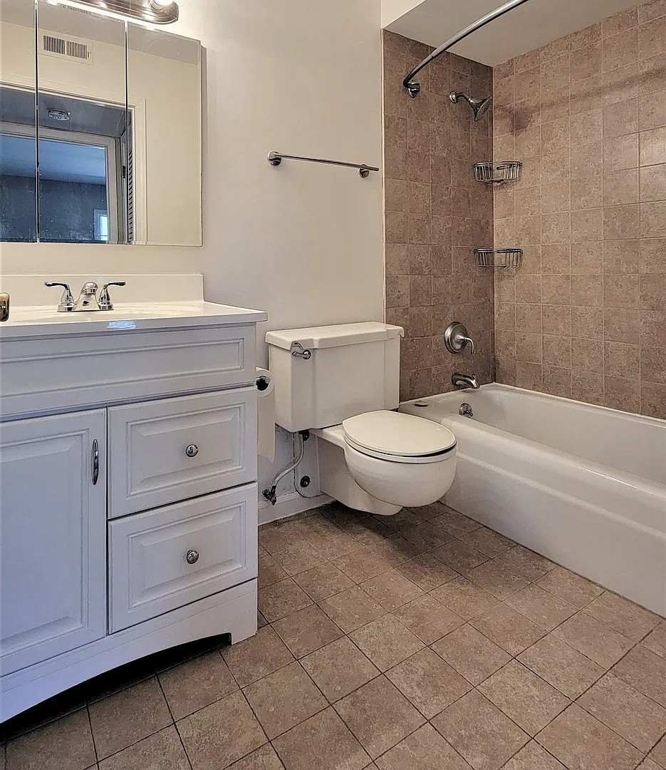 1 bed, $1,700 — Photo 2