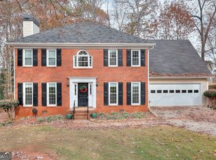 990 Providence Dr, Lawrenceville, GA 30044