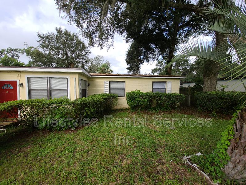 1st image of 11266 Andrea Dr
