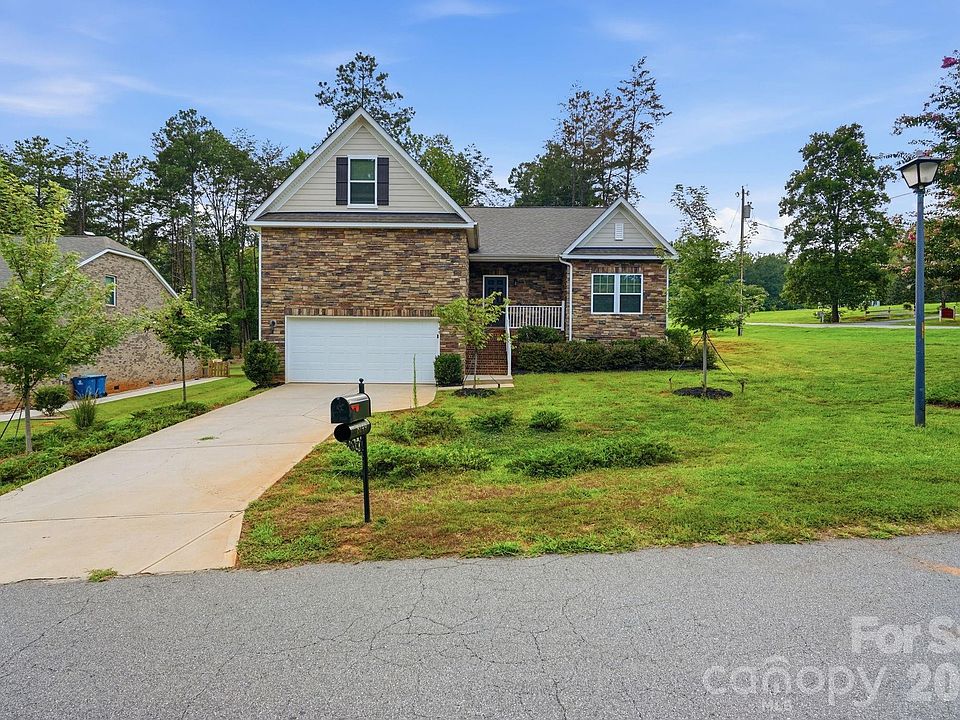 1st image of 8149 Long Island Rd