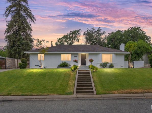 1704 Camino Primavera, Bakersfield, CA 93306