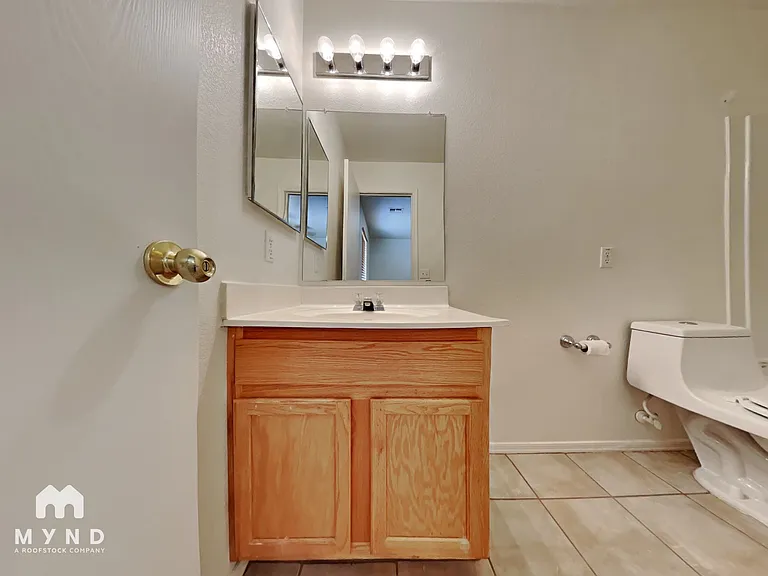 1886 E Cowboy Cove Trl — Photo 7