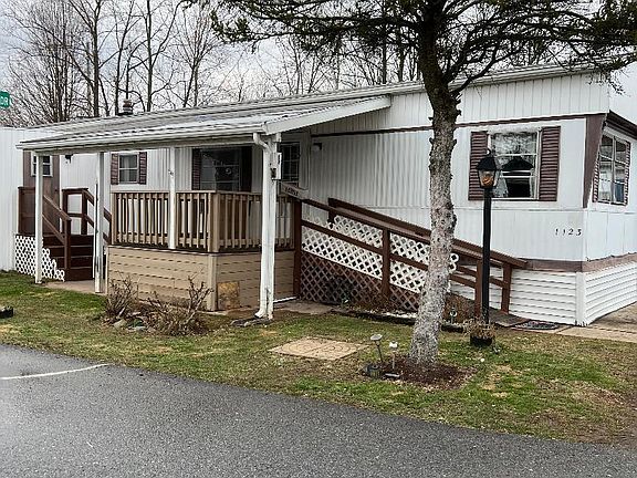 3rd image of 1123 Cottonwood Dr