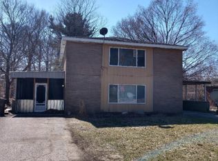5100 Ecker Pl, Coloma, MI 49038