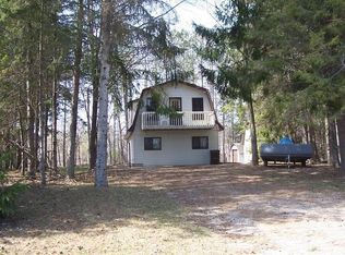 4529 Mohawk Trl, Gladwin, MI 48624
