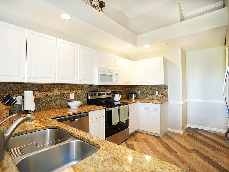3505 Laurel Greens Ln S #202-1 — Photo 15