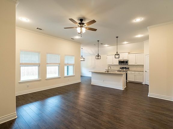 4th image of 8511 Christie Ln