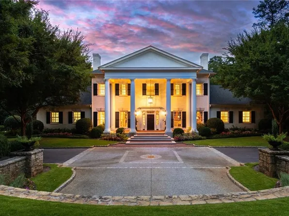 3785 Paces Ferry Rd NW, Atlanta, GA 30327