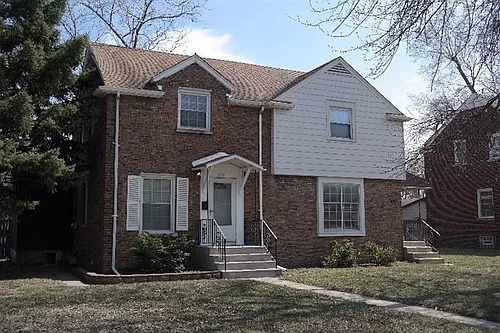 8139 Highland Pl Photo 1