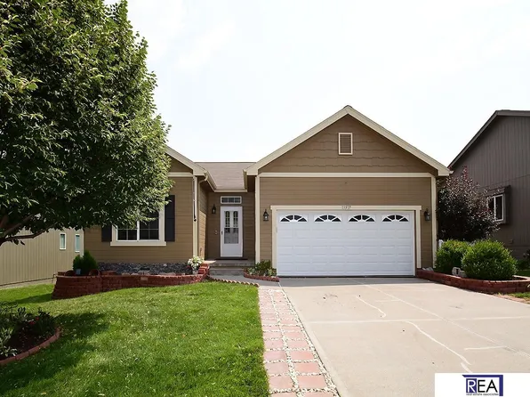 13517 S 14th Cir, Bellevue, NE 68123