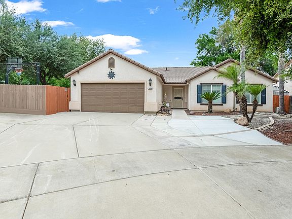 2nd image of 3603 N Minden Court