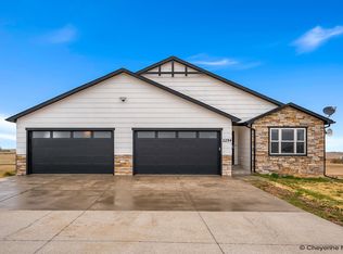 2254 Iriquois Dr, Cheyenne, WY 82009