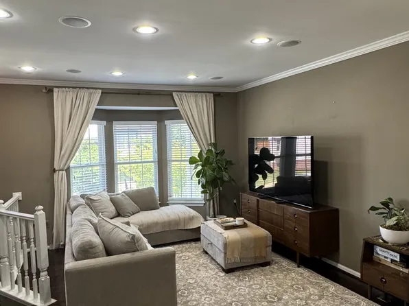 519 Beacon Hill Ter, Gaithersburg, MD 20878