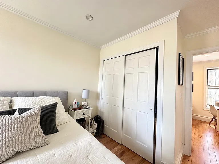 417 W 43rd St #91 — Photo 4