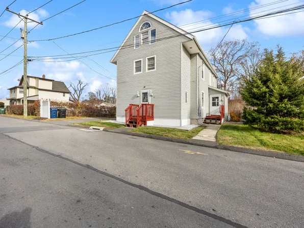 15 Woodside Lane, Plymouth, CT 06786