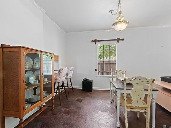 5th image of 4146 Jefferson Woods Dr