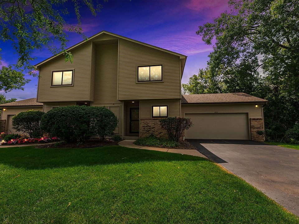 1st image of 4925 Rivercrest Dr