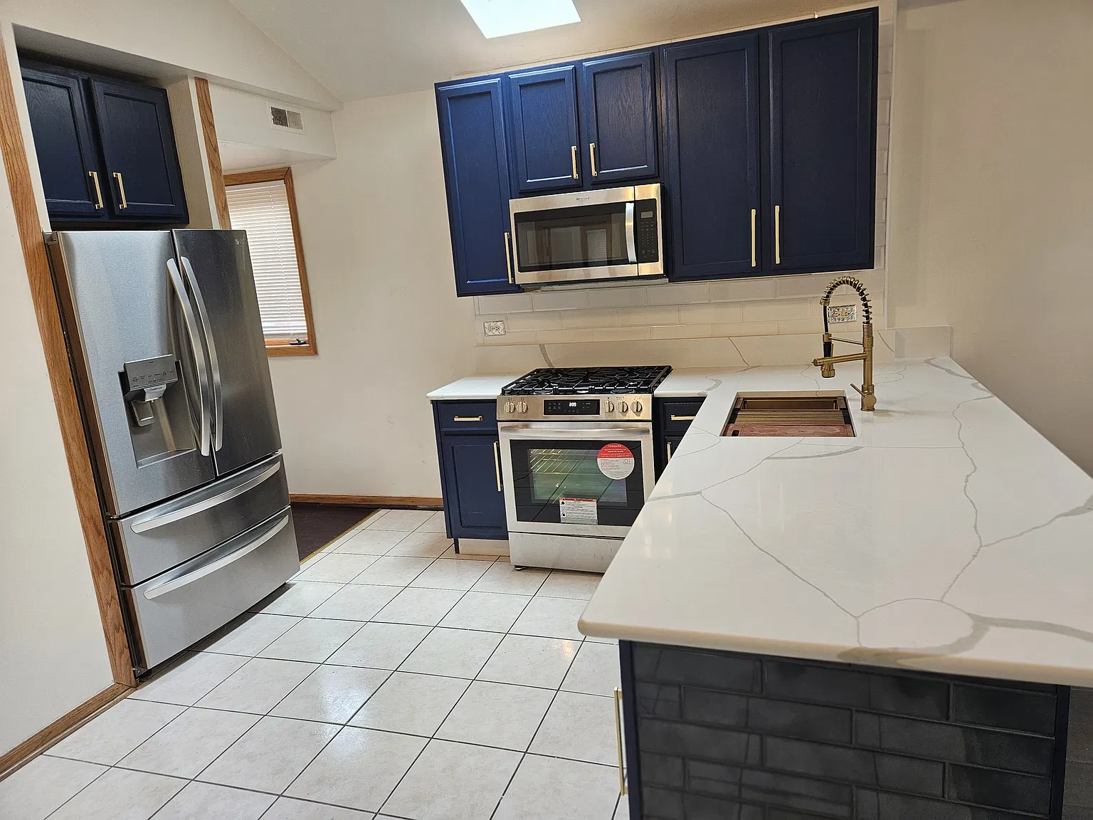 3 bed, 1300 sqft, $2,800 — Photo 4
