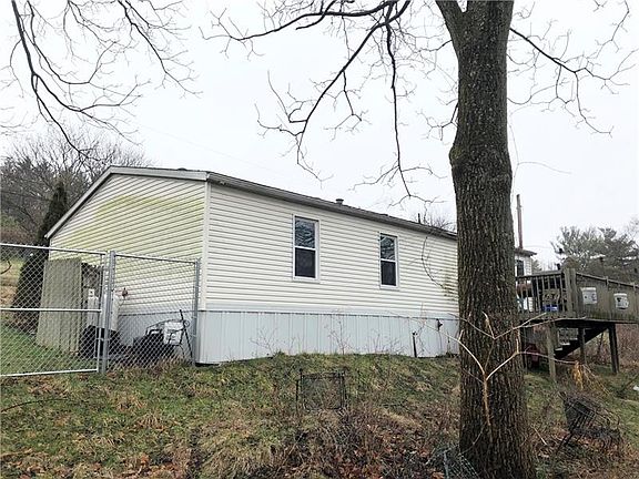 5th image of 812 Yancey St