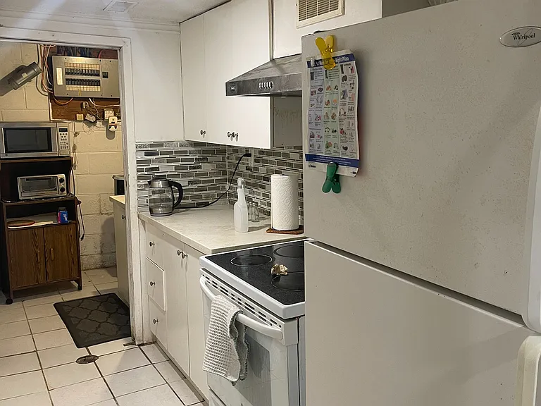 62 Iangrove Ter #BASEMENT — Photo 9