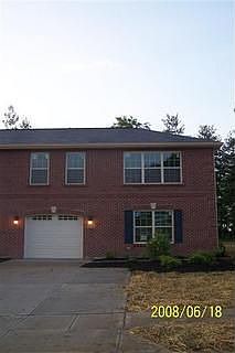 1st image of 304 Wysteria Vlg
