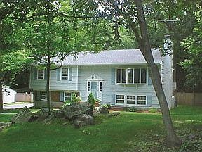 1st image of 6 Joseph Wallace Dr