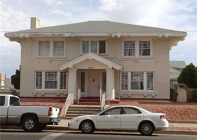 1st image of 800 W Yandell Dr