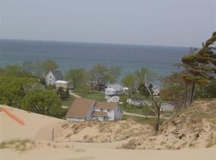 N Silver Ridge Rd, Mears, MI 49436