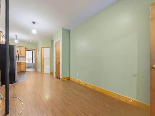 433 De Kalb Avenue image 8 of 10