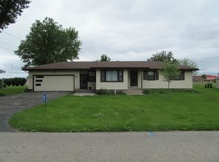 1202 Columbus Rd, Streator, IL 61364
