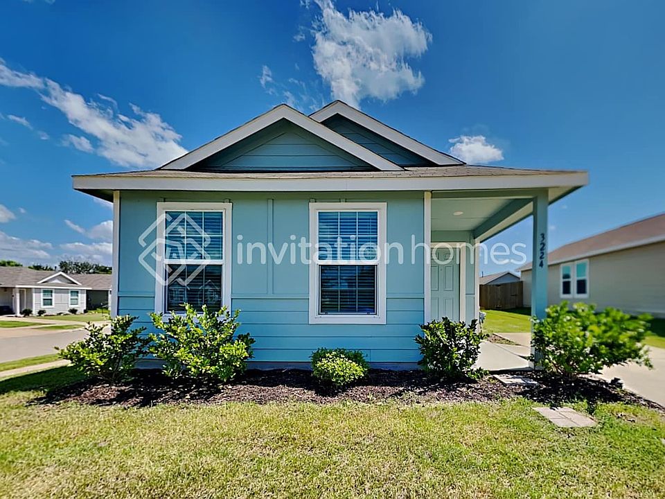 1st image of 3224 Crestone Dr