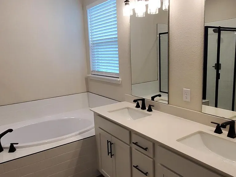3432 Auvenshine Way — Photo 17