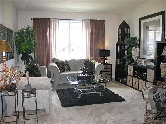 4th image of 1128 Meadow Vista Dr