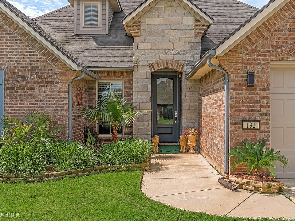 1st image of 192 Cullom Dr