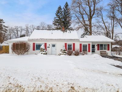 1008 Roberta Road, Schenectady, NY, 12303