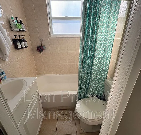 250 Sayles Ave #1 — Photo 23