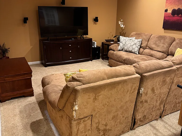452 S Union Blvd — Photo 32