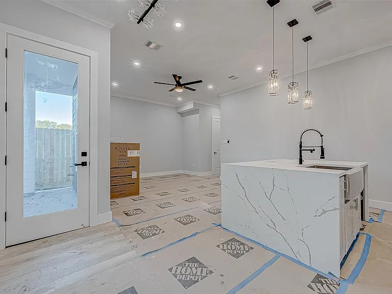 6840 Del Rio St — Photo 26