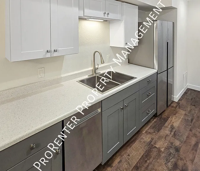 975 E Essex Court Way #3 — Photo 9