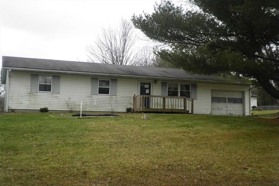 1st image of 4028 Amber Ln