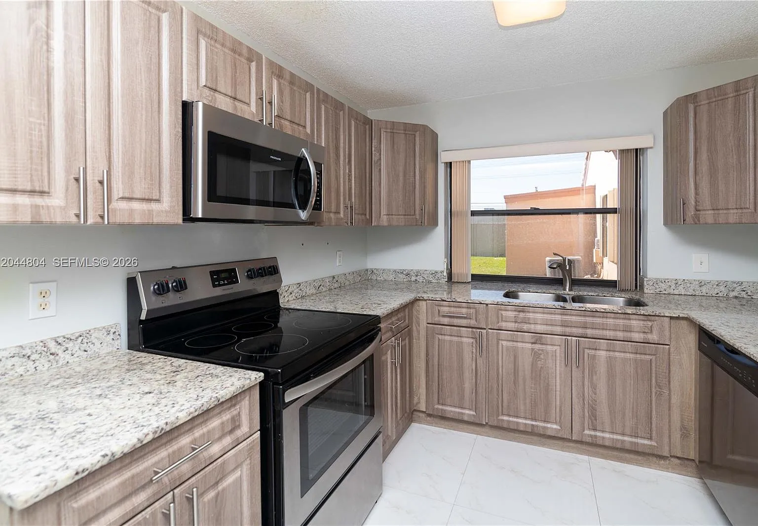 Villa Homes At Moors 1st — Photo 4